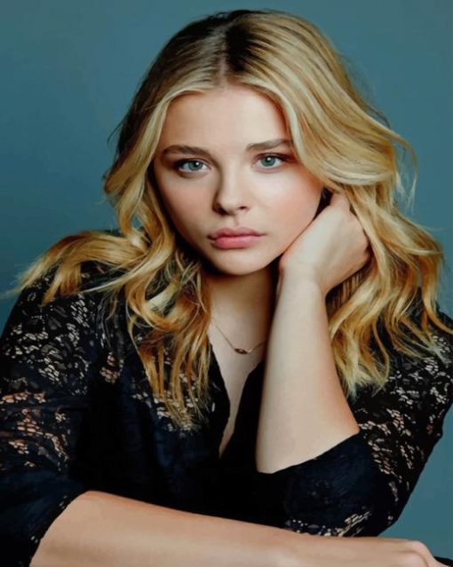 Beautiful Actress Chloe Grace paint by numbers