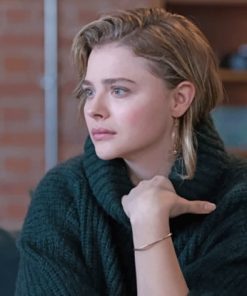 Chloe Grace Moretz Greta Hands Sweater paint by numbers